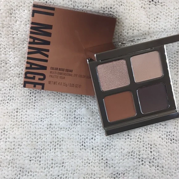 IL MAKIAGE Color Boss Squad Eyeshadow Palette in Workaholic, 1.5g X 4 6g… - Picture 15 of 15
